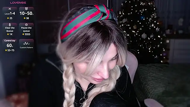 Snapshot of Yoda21 chatting on 01/07/25, 06:03 Yoda21 online show from 01/07/25, 06:03