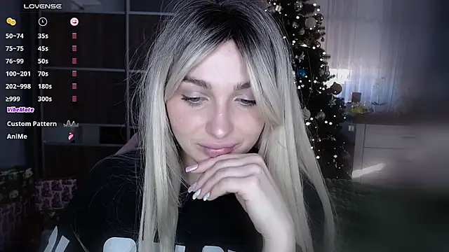 Snapshot of Yoda21 chatting on 01/23/25, 01:02 Yoda21 online show from 01/23/25, 01:02