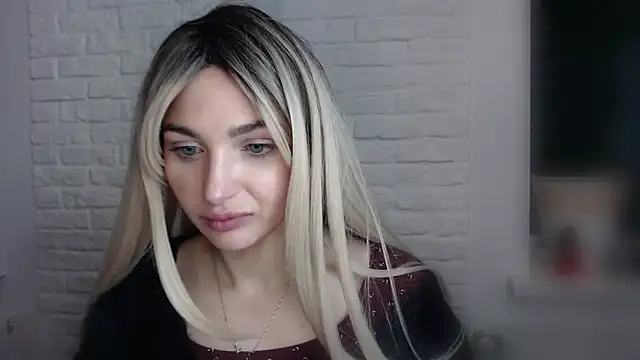 Snapshot of Yoda21 chatting on 01/27/25, 05:48 Yoda21 online show from 01/27/25, 05:48