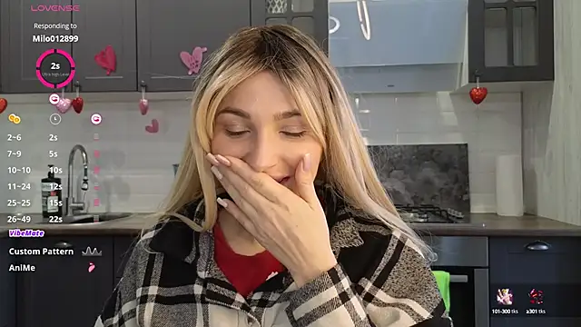 Snapshot of Yoda21 chatting on 02/11/25, 10:04 Yoda21 online show from 02/11/25, 10:04