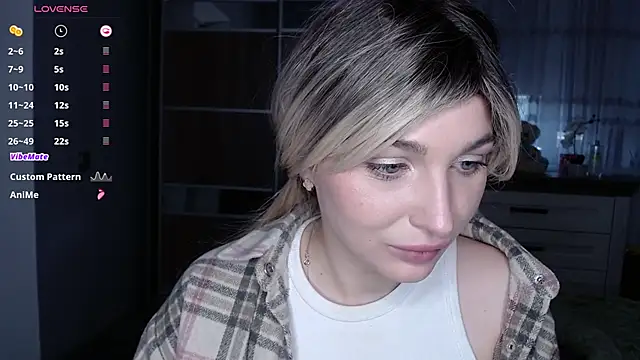 Snapshot of Yoda21 chatting on 02/17/25, 03:20 Yoda21 online show from 02/17/25, 03:20