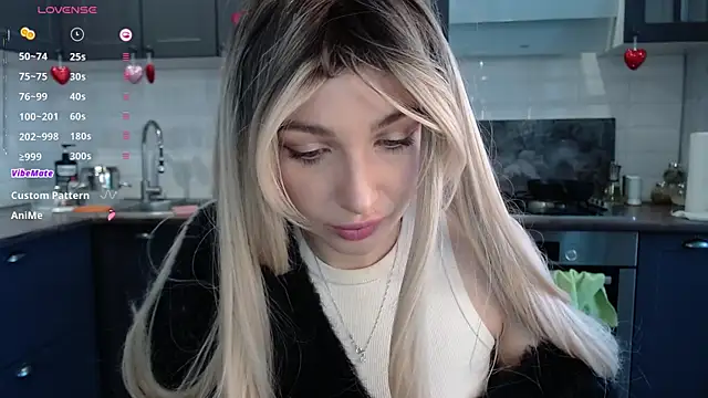 Snapshot of Yoda21 chatting on 02/22/25, 09:56 Yoda21 online show from 02/22/25, 09:56