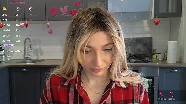 Snapshot of Yoda21 chatting on 02/25/25, 08:58 Yoda21 online show from 02/25/25, 08:58