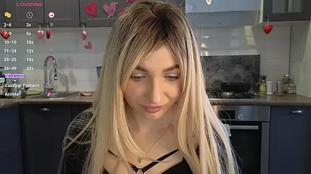 Snapshot of Yoda21 chatting on 02/26/25, 12:03 Yoda21 online show from 02/26/25, 12:03