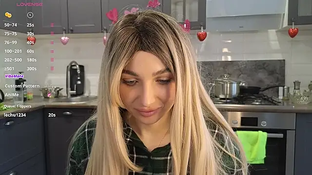 Snapshot of Yoda21 chatting on 02/28/25, 11:14 Yoda21 online show from 02/28/25, 11:14