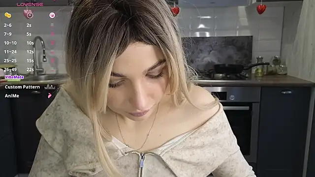 Snapshot of Yoda21 chatting on 03/04/25, 03:15 Yoda21 online show from 03/04/25, 03:15