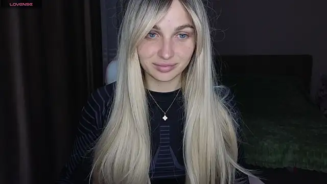 Snapshot of Yoda21 chatting on 11/07/25, 06:08 Yoda21 online show from 11/07/25, 06:08