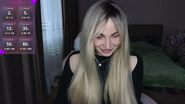 Snapshot of Yoda21 chatting on 11/16/25, 01:17 Yoda21 online show from 11/16/25, 01:17