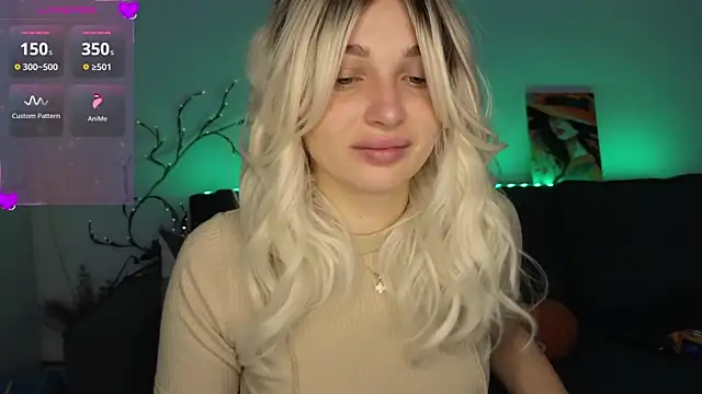 Snapshot of Yoda21 chatting on 11/26/25, 08:04 Yoda21 online show from 11/26/25, 08:04