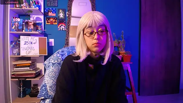 ela 0 online show from 11/08/25, 06:57