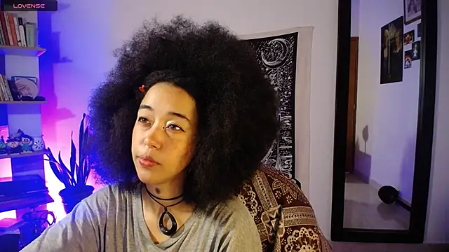 Snapshot of ela_0 chatting on 02/18/26, 05:36 ela 0 online show from 02/18/26, 05:36