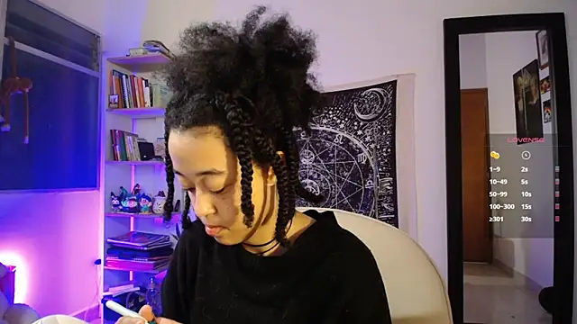 Snapshot of ela_0 chatting on 03/12/26, 05:02 ela 0 online show from 03/12/26, 05:02