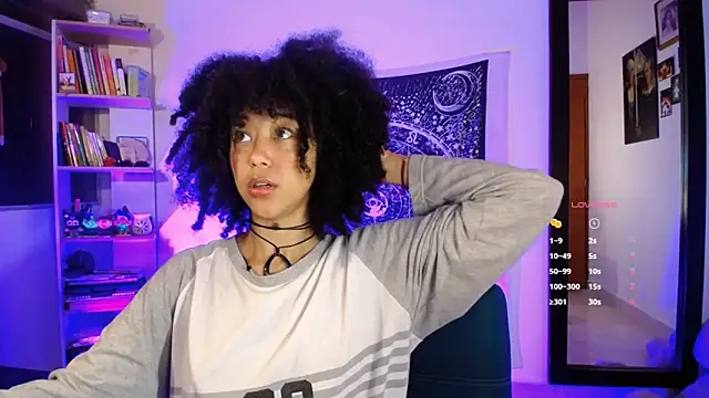 Snapshot of ela_0 chatting on 04/17/26, 05:21 ela 0 online show from 04/17/26, 05:21