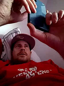 Snapshot of jbonz chatting on 12/14/24, 09:13 jbonz online show from 12/14/24, 09:13