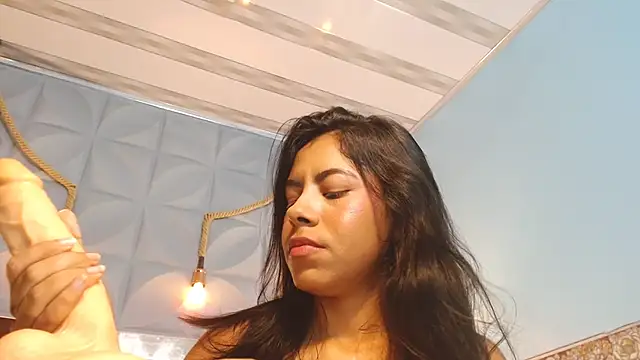 VeronicaRobles online show from 01/03/25, 08:32