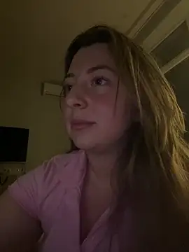 curvyflawless online show from 12/23/24, 02:50