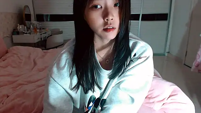 -Lucky Girl online show from 03/01/26, 02:24