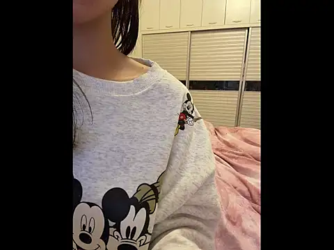 Snapshot of -Lucky_Girl chatting on 03/28/26, 09:31 -Lucky Girl online show from 03/28/26, 09:31