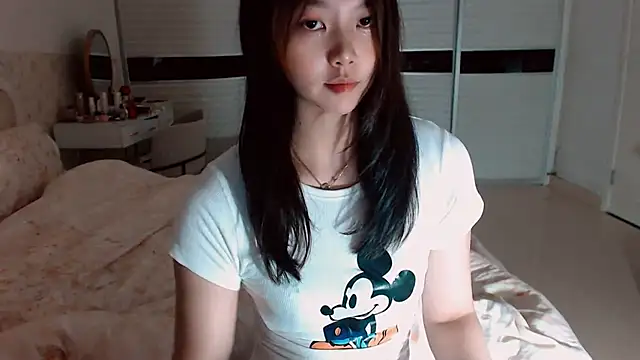 -Lucky Girl online show from 05/06/26, 01:16