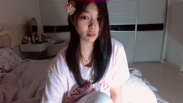 -Lucky Girl online show from 05/25/26, 12:55