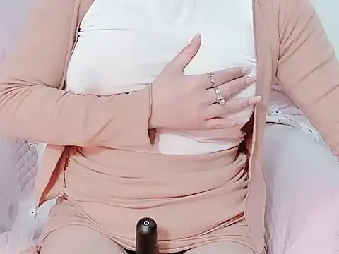 Bella Babi online show from 02/04/25, 08:13