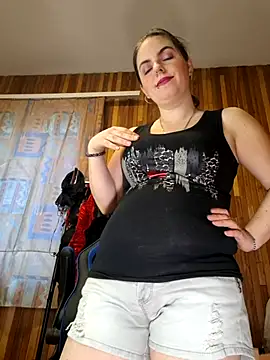 Snapshot of Jassiundich2 chatting on 04/02/26, 04:26 Jassiundich2 online show from 04/02/26, 04:26