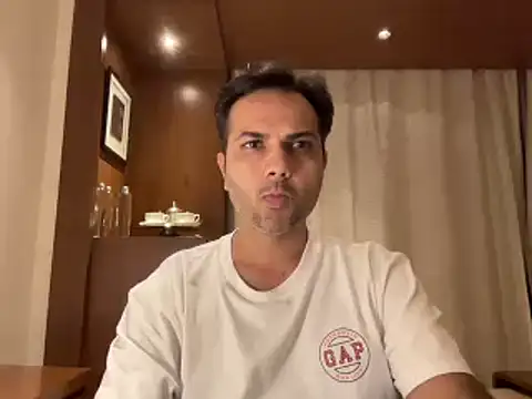 immog727 online show from 12/25/24, 05:26