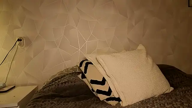 Sweetninaaa online show from 03/11/26, 05:41