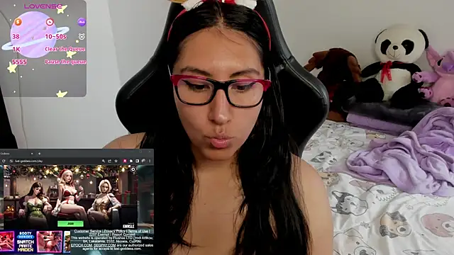 Snapshot of nerdgirl_314 chatting on 12/30/24, 07:42 nerdgirl 314 online show from 12/30/24, 07:42