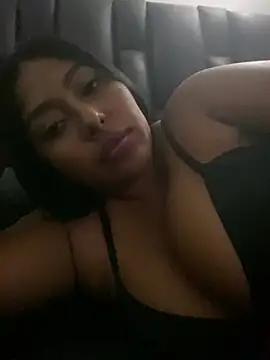 emmyjhonson07 online show from 01/16/25, 12:45