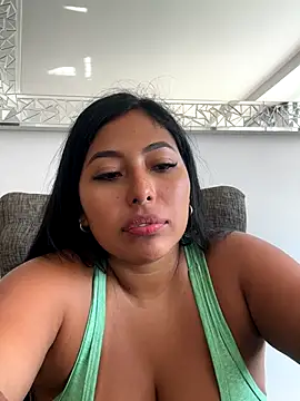 emmyjhonson07 online show from 09/09/25, 02:16