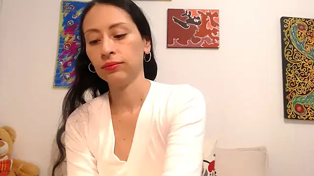 AliceRossi online show from 01/04/25, 11:43