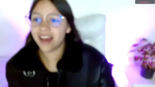 SamanthaRoldaan online show from 02/15/25, 07:28