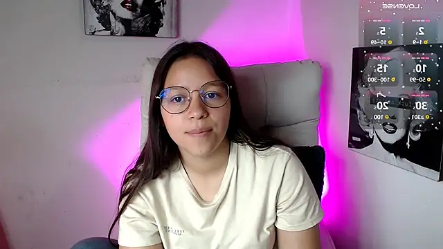 SamanthaRoldaan online show from 03/08/25, 05:11