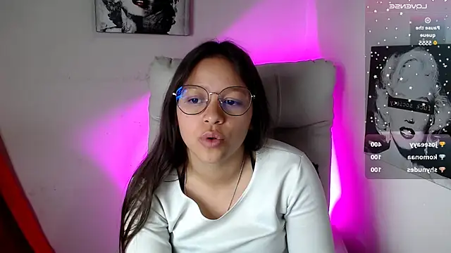 SamanthaRoldaan online show from 03/10/25, 08:01