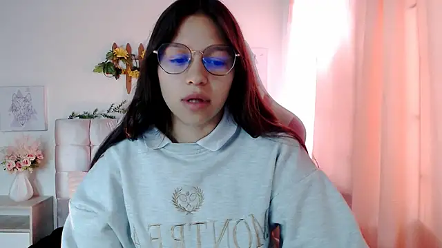 SamanthaRoldaan online show from 09/09/25, 03:00