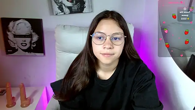 SamanthaRoldaan online show from 09/23/25, 01:58