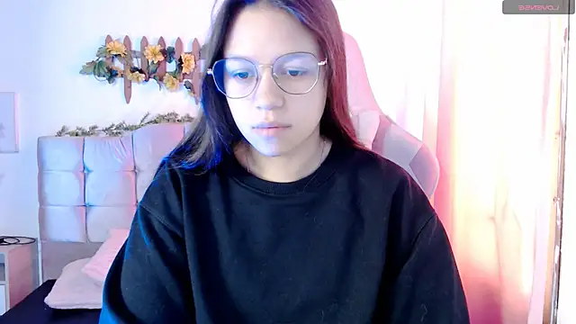 SamanthaRoldaan online show from 09/25/25, 02:32