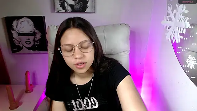 SamanthaRoldaan online show from 12/20/25, 01:40