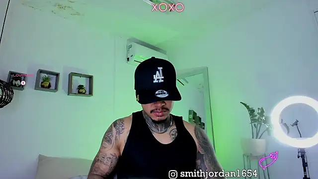 Snapshot of JordanSmiith_ chatting on 01/12/25, 02:24 JordanSmiith  online show from 01/12/25, 02:24