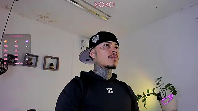 Snapshot of JordanSmiith_ chatting on 02/01/25, 08:26 JordanSmiith  online show from 02/01/25, 08:26