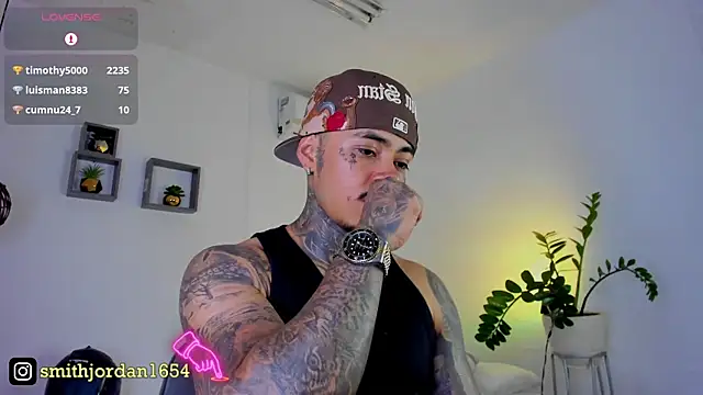 Snapshot of JordanSmiith_ chatting on 03/01/25, 11:04 JordanSmiith  online show from 03/01/25, 11:04