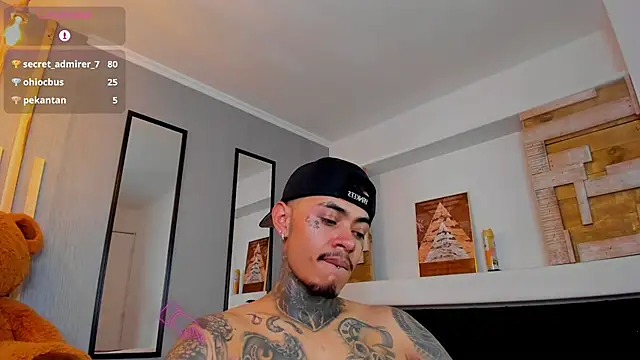Snapshot of JordanSmiith_ chatting on 03/02/25, 06:40 JordanSmiith  online show from 03/02/25, 06:40