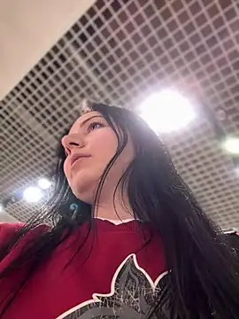 Snapshot of naughty_lucifer chatting on 03/12/25, 11:53 naughty lucifer online show from 03/12/25, 11:53