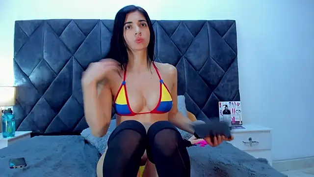 Snapshot of Linisprincehot69 chatting on 01/19/25, 05:28 Linisprincehot69 online show from 01/19/25, 05:28