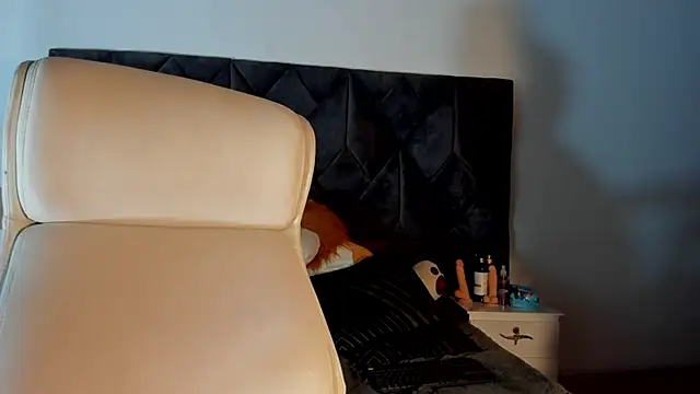 Snapshot of Linisprincehot69 chatting on 03/20/25, 08:09 Linisprincehot69 online show from 03/20/25, 08:09