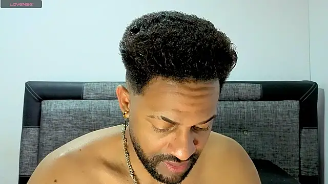 bbcblackhot34 online show from 11/03/25, 04:03