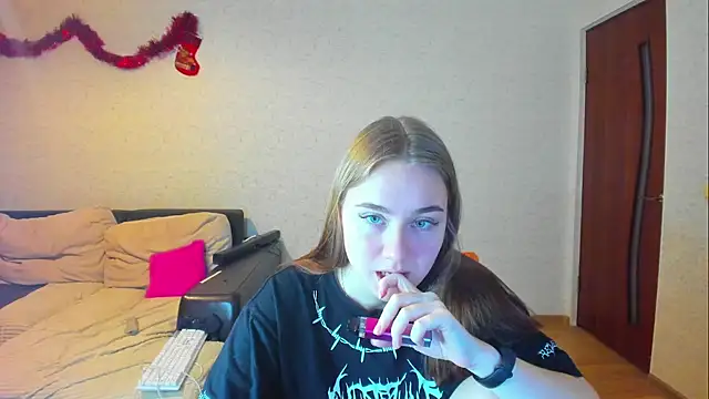 natali2550 online show from 12/11/24, 09:01