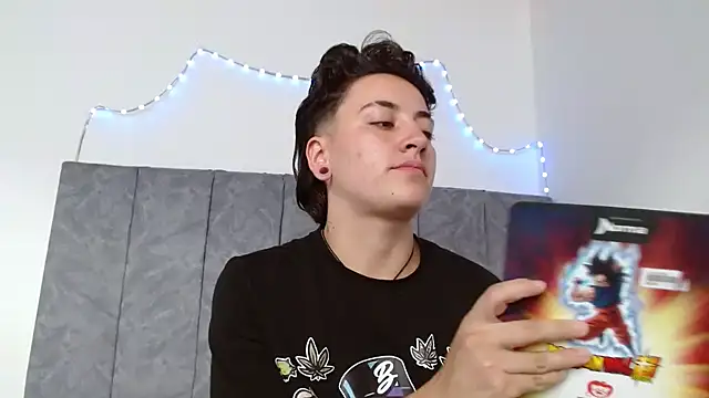 linda 33 online show from 09/25/25, 07:06