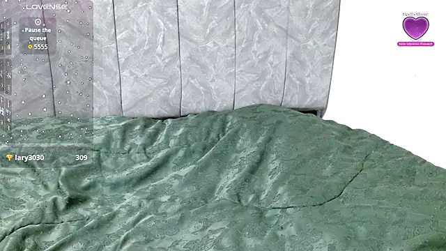 linda 33 online show from 10/05/25, 11:57